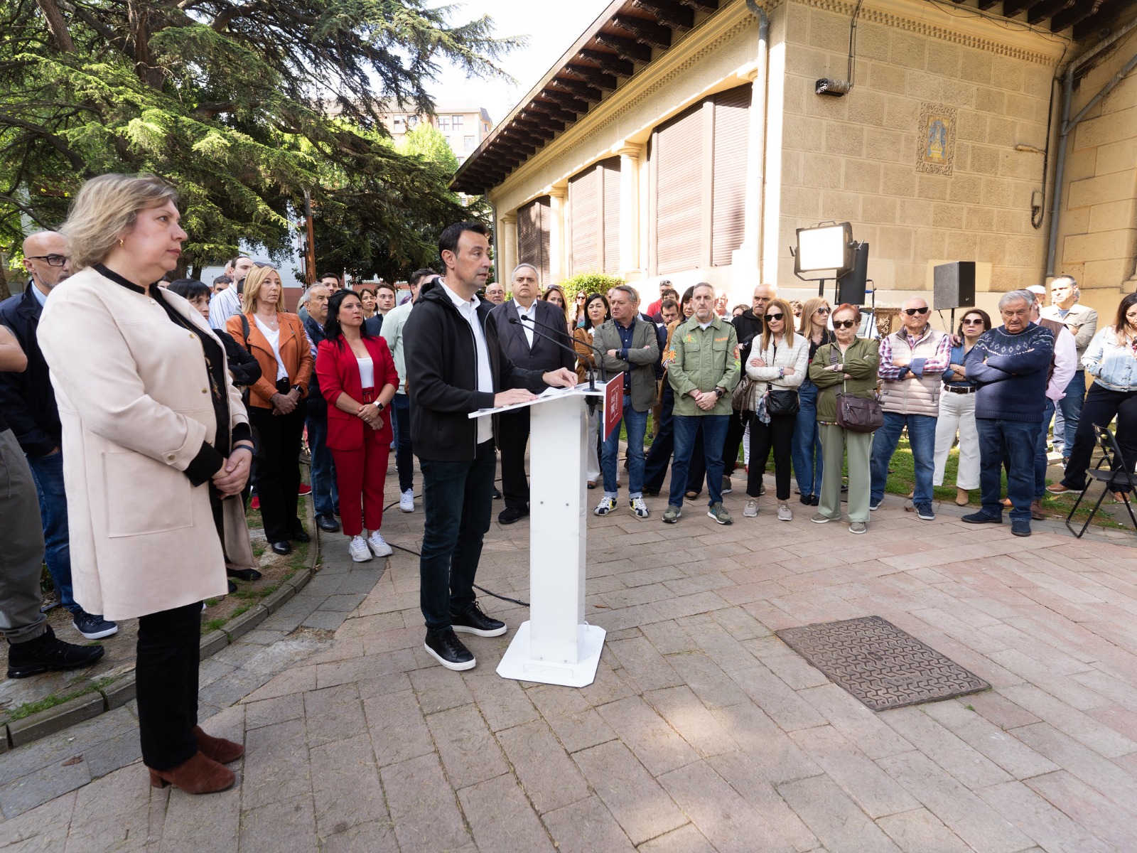 Homenaje 39 aniversario del atentado contra la Casa del Pueblo de Portugalete